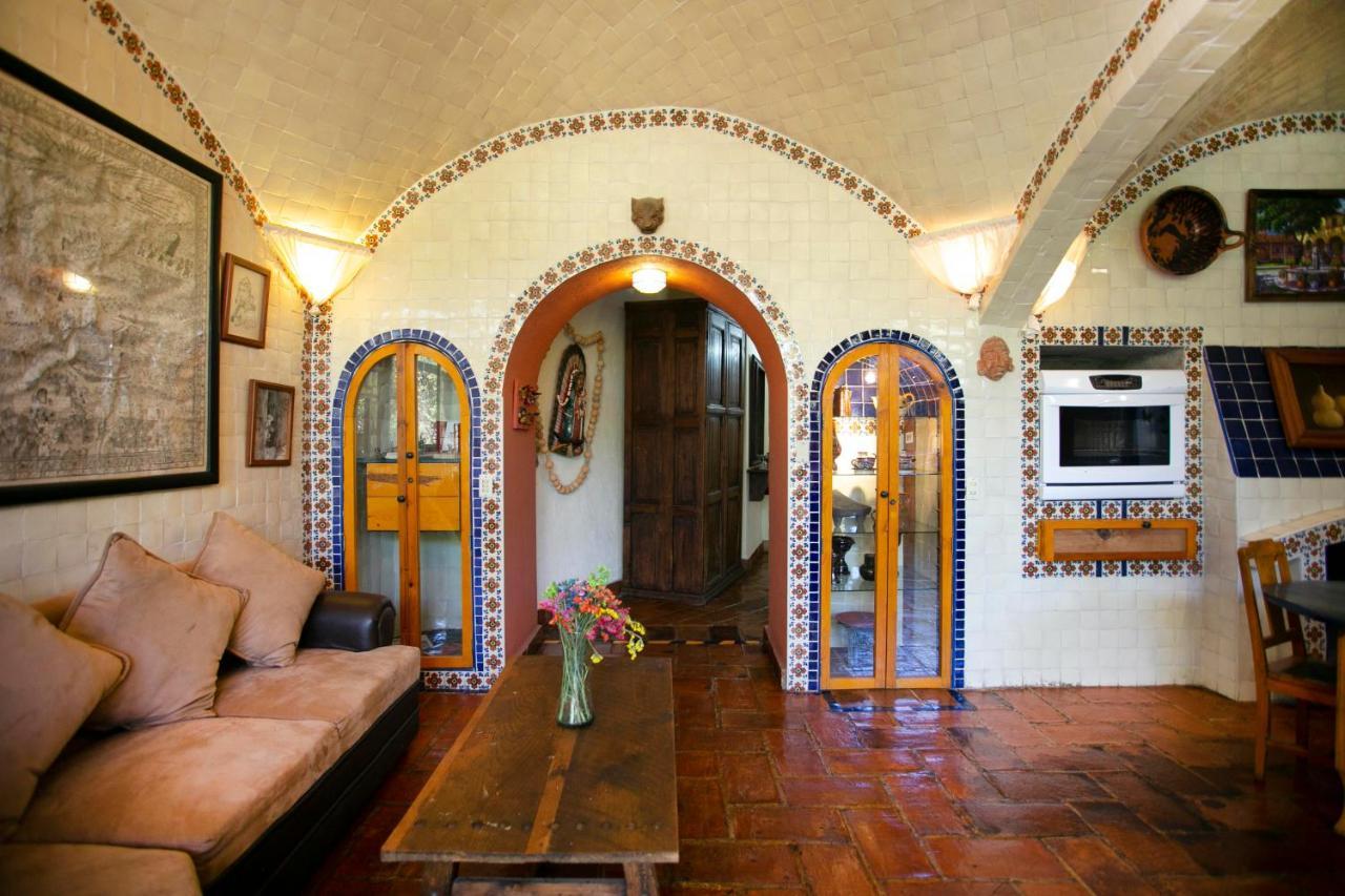 Majikal B&B - Santa Clara Чолула Экстерьер фото